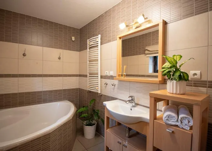 Tatarska Zagroda - Dolina Baryczy - Jelonek * Krosnice